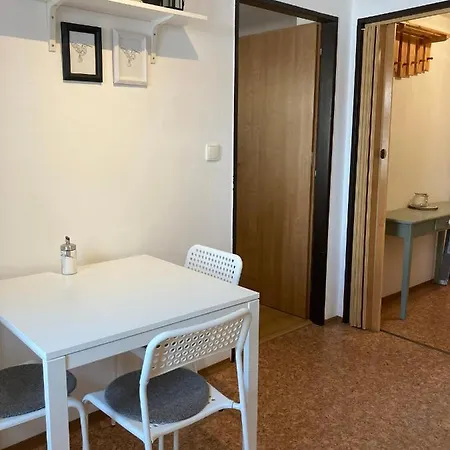 Centrum Апартаменты Йичин